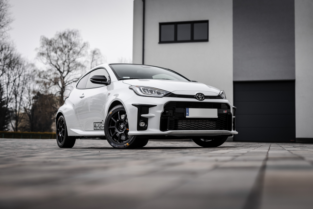 GR Yaris Evo Corse Sanremo Corse 9x18"