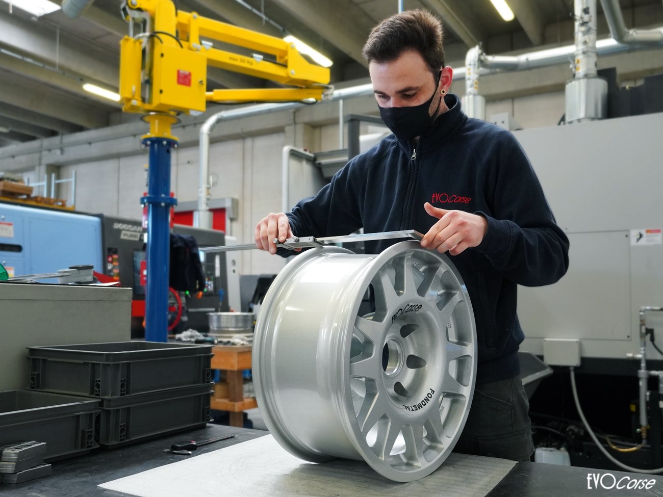 Evo Corse australian importer factory production australia rally raid wheels, dakar zero, the best lightest strongest 4wd and overlanding alloy wheel for the prado land cruiser new defender 70 series fj cruiser