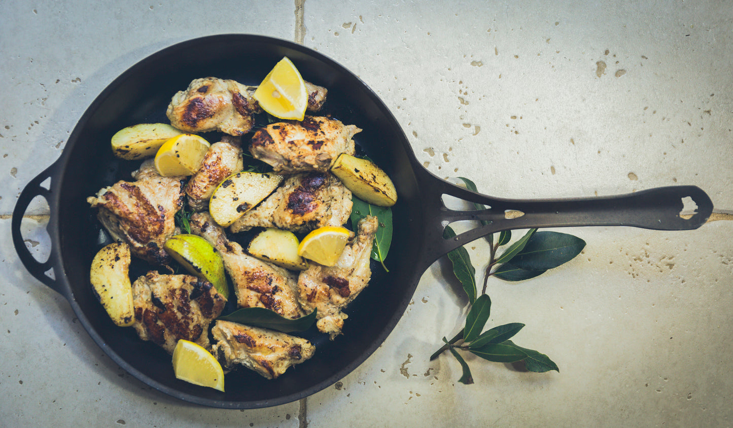 Solid teknics ausiron solidteknics quenched 30cm skillet frying pan, view with chicken in, free shipping in Australia, Overland over the fire cooking genius