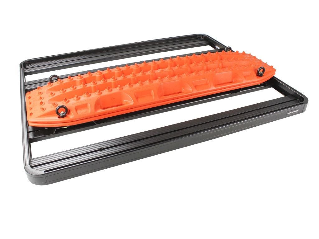 Front Runner Recovery Device Mounting Kit